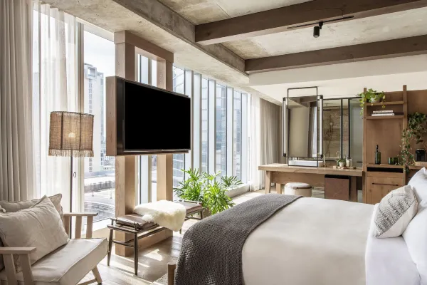 1 Hotel Nashville room